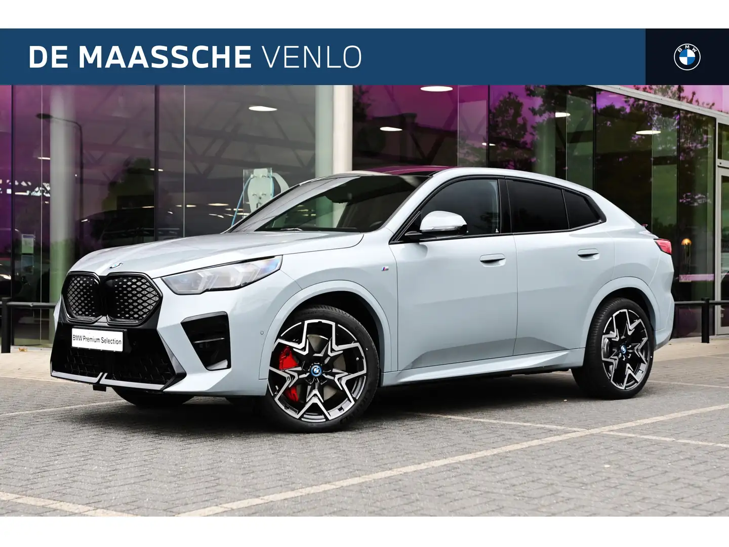 BMW iX2 eDrive20 High Executive M Sport / Panoramadak / Tr Gris - 1