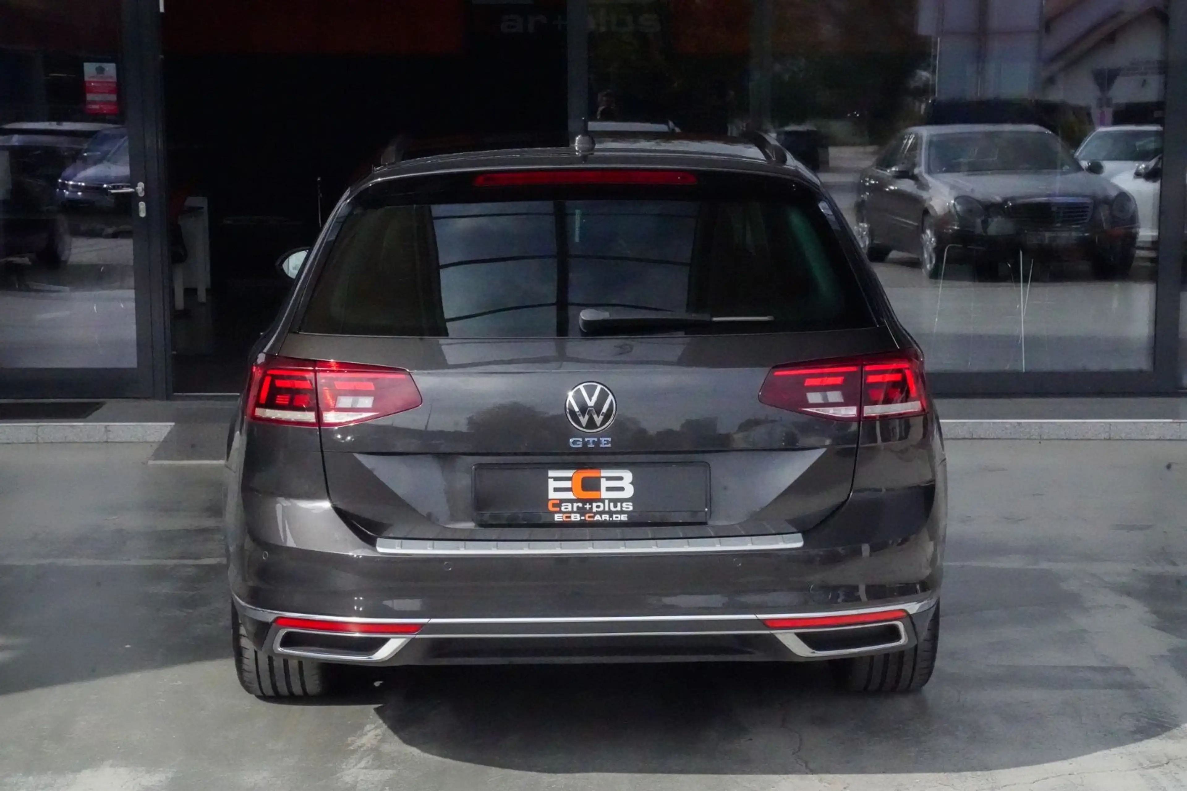 Volkswagen Passat Variant GTE *Temp./SHZ/Klimaaut./PDC* — photo 4