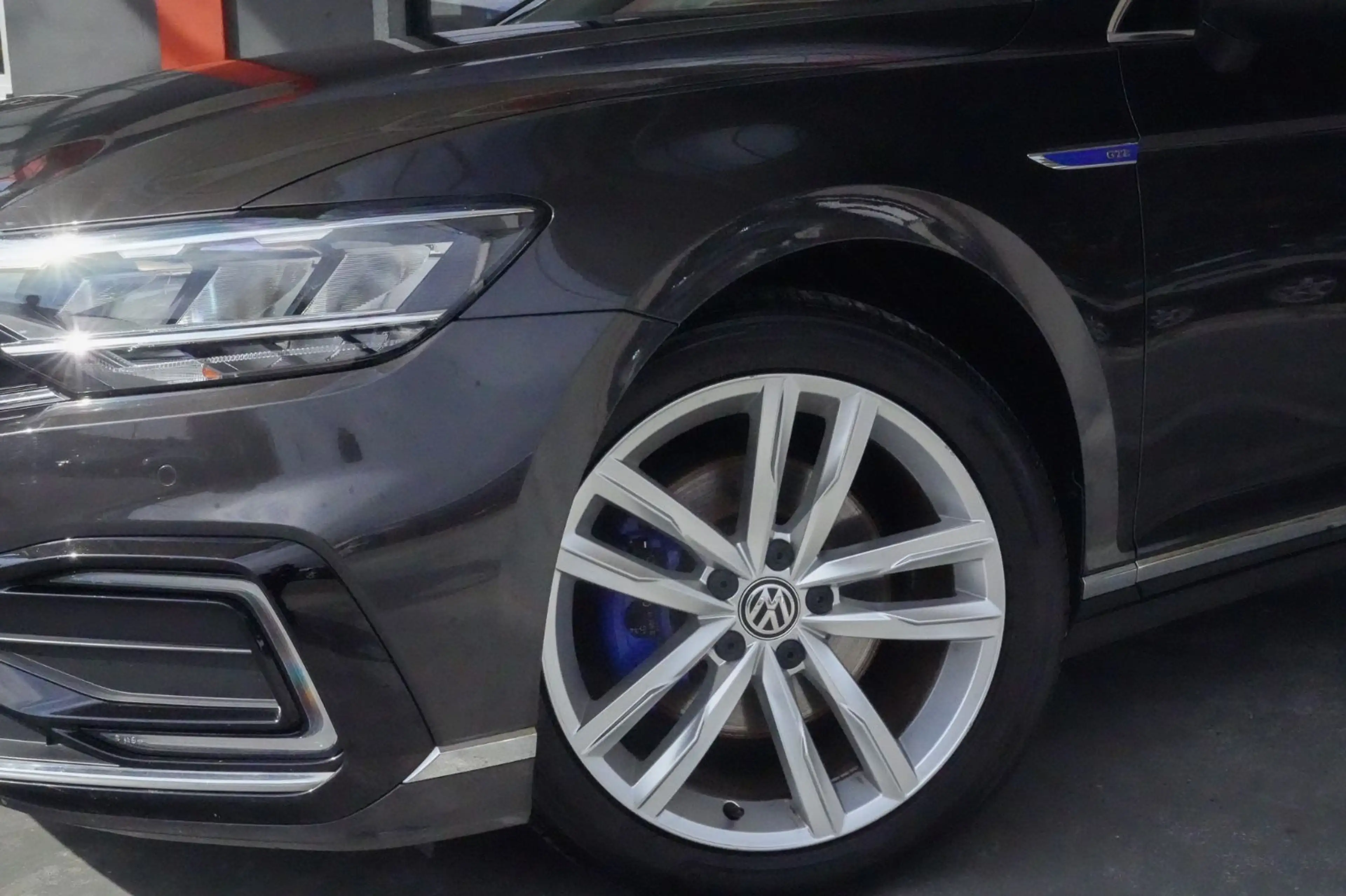 Volkswagen Passat Variant GTE *Temp./SHZ/Klimaaut./PDC* — photo 9