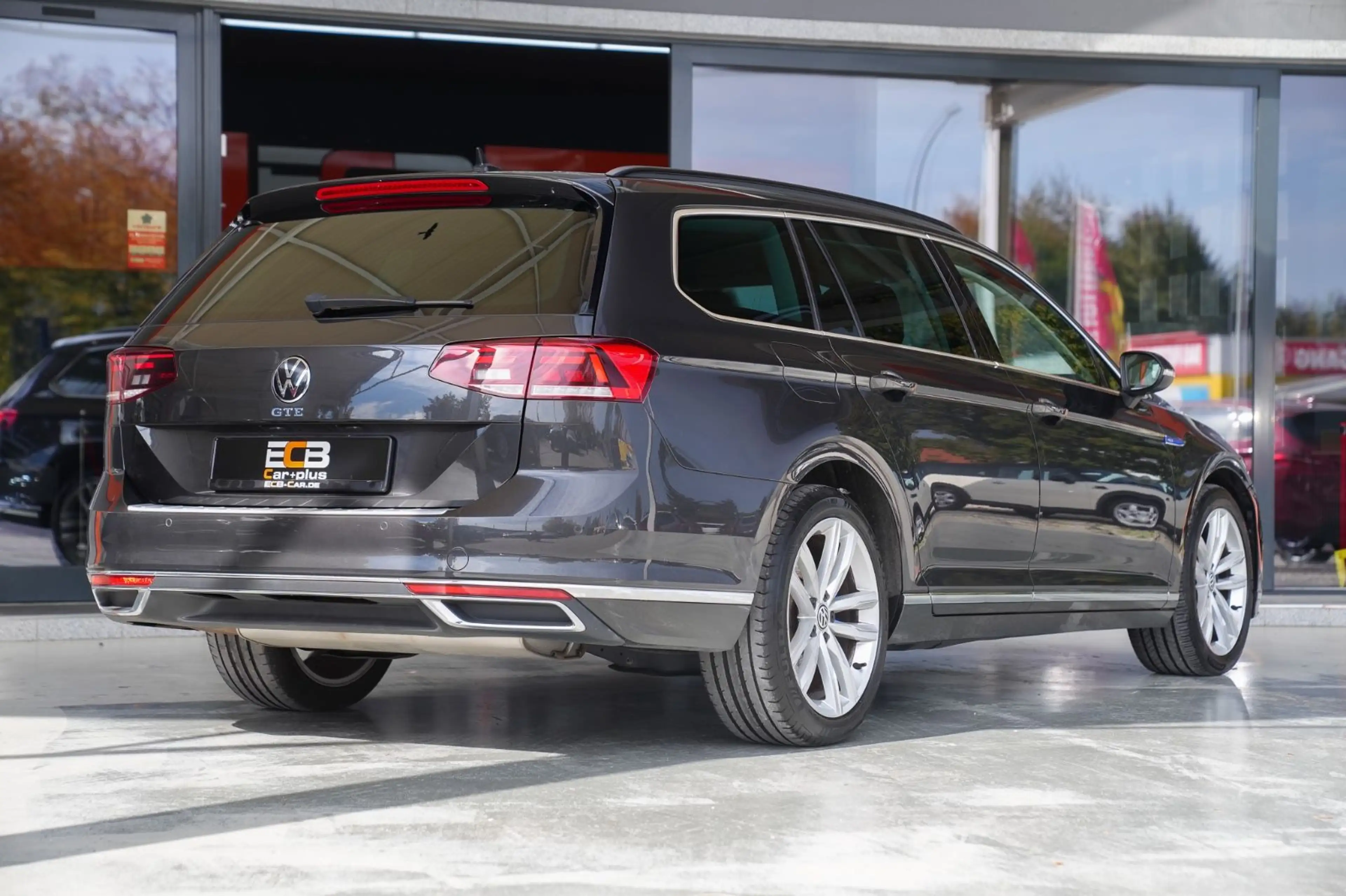 Volkswagen Passat Variant GTE *Temp./SHZ/Klimaaut./PDC* — photo 5