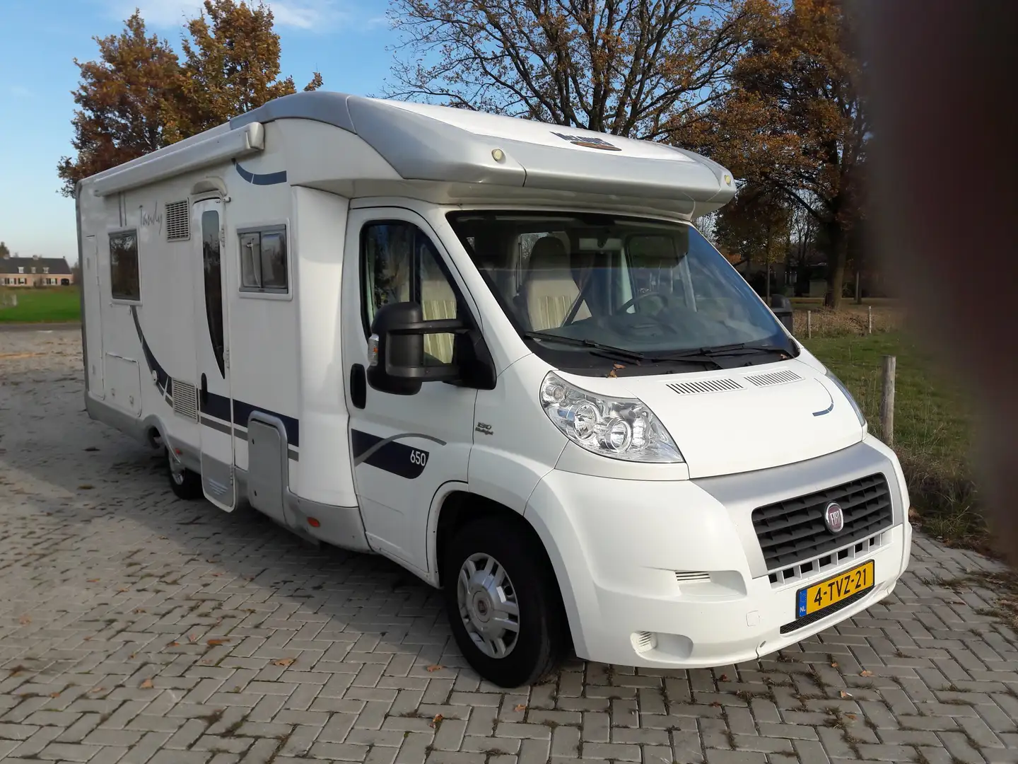 Caravans-Wohnm McLouis tandy 650 - 1