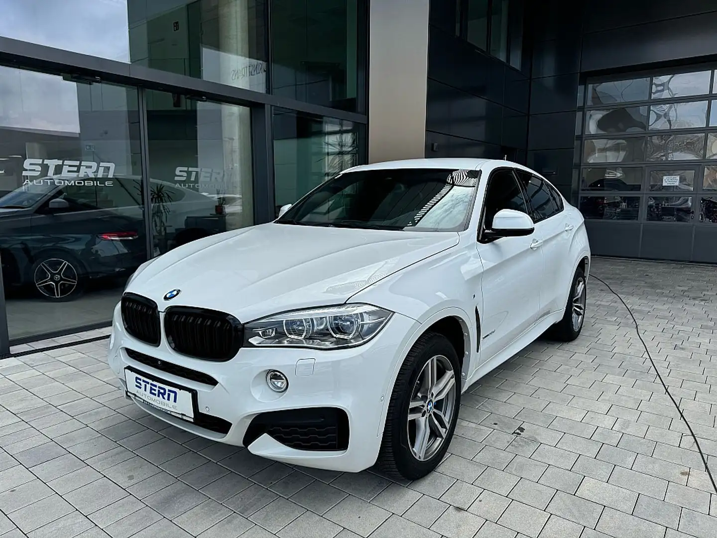 BMW X6 xDrive30d Sport Activity Coupé *HUD*M-PAKET*AS... Bianco - 1