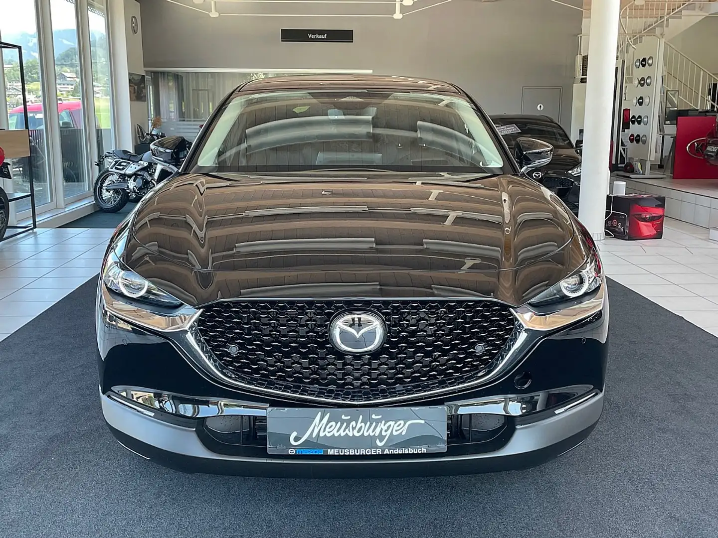 Mazda CX-30 e-Skyactive G140 Homura Aut. Schwarz - 2