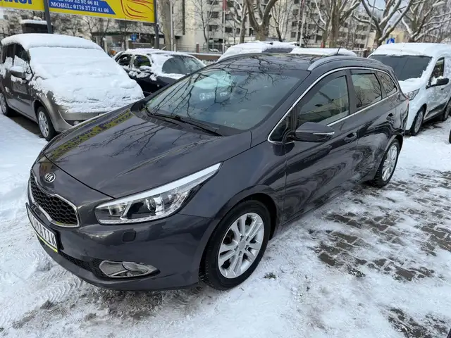 Kia Ceed Sportswagon Spirit*WENIG KM