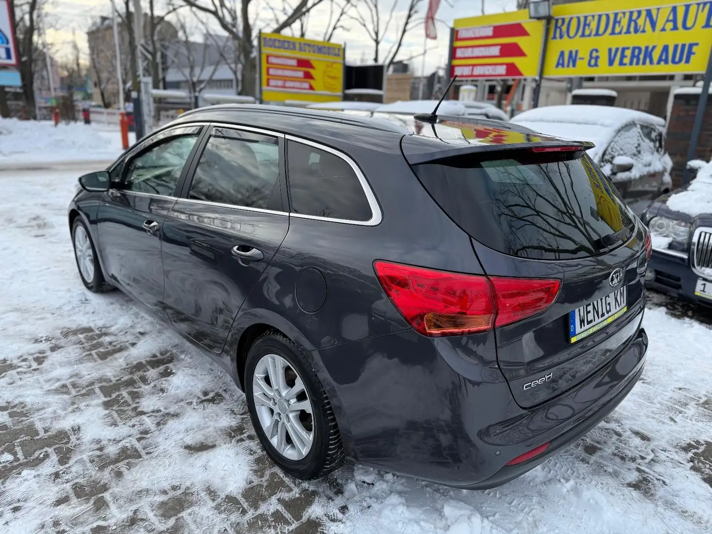 Kia Sonstige Ceed Sportswagon Spirit*WENIG KM Grau - 2