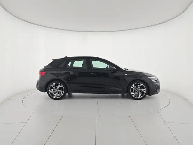 Audi A3 view 6