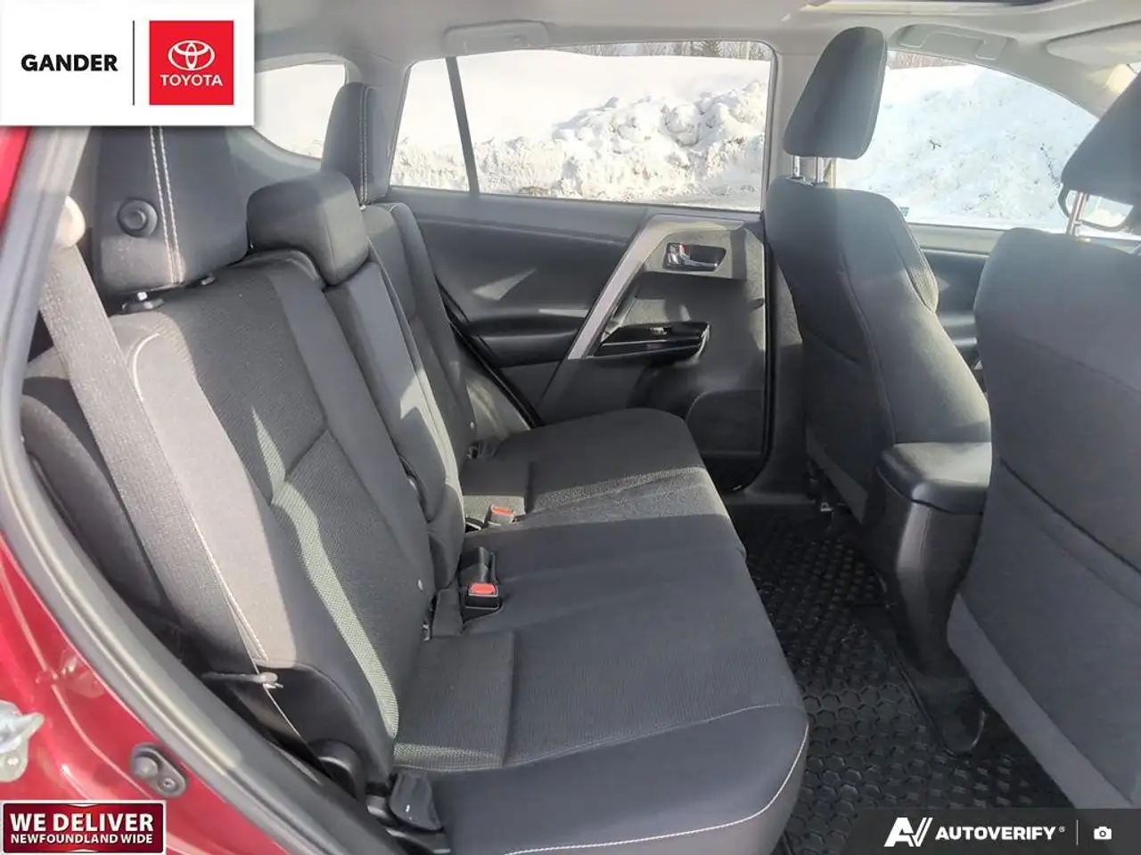 Toyota RAV 4 снимка Toyota RAV 4