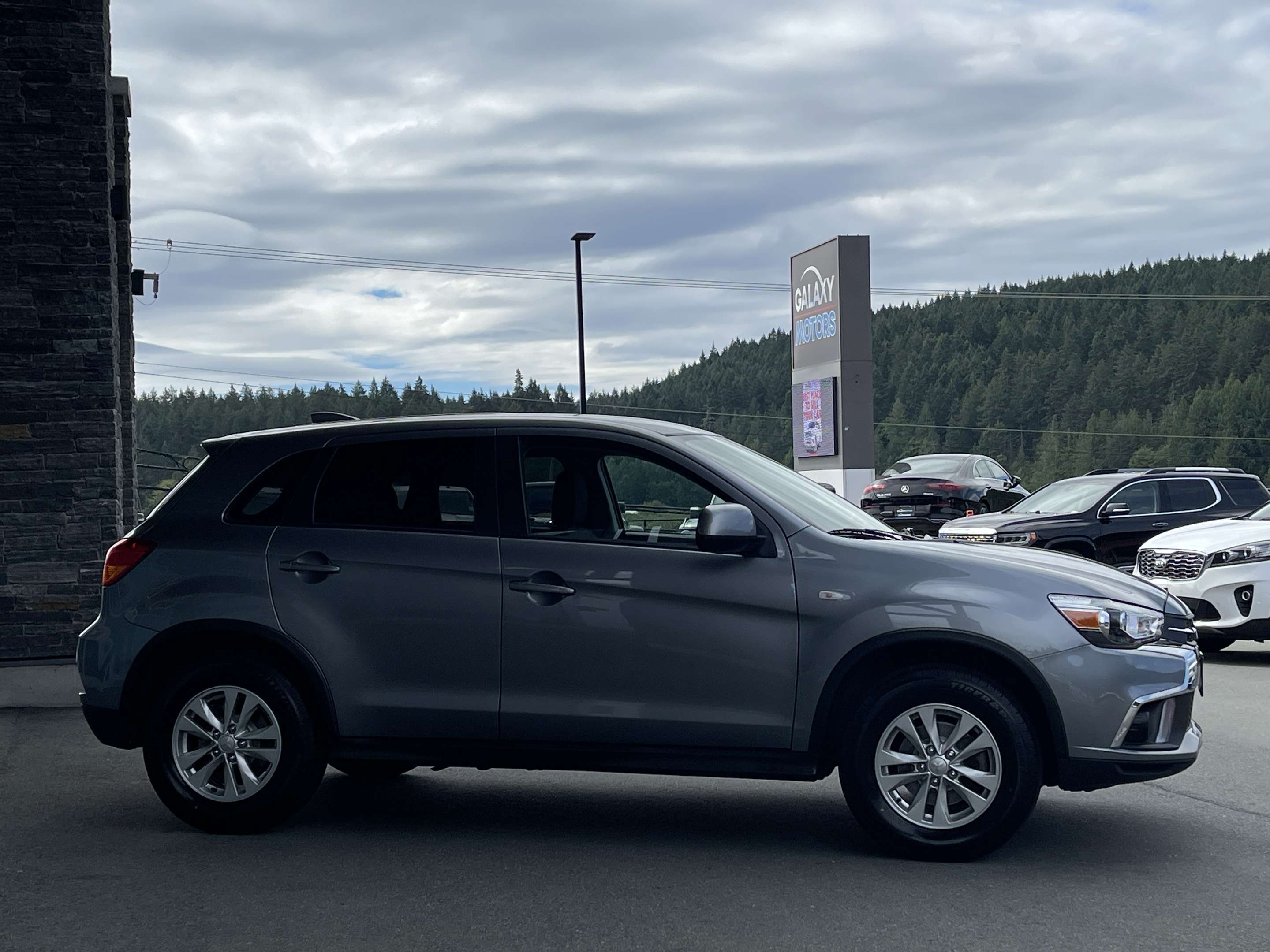 2019 Mitsubishi RVR