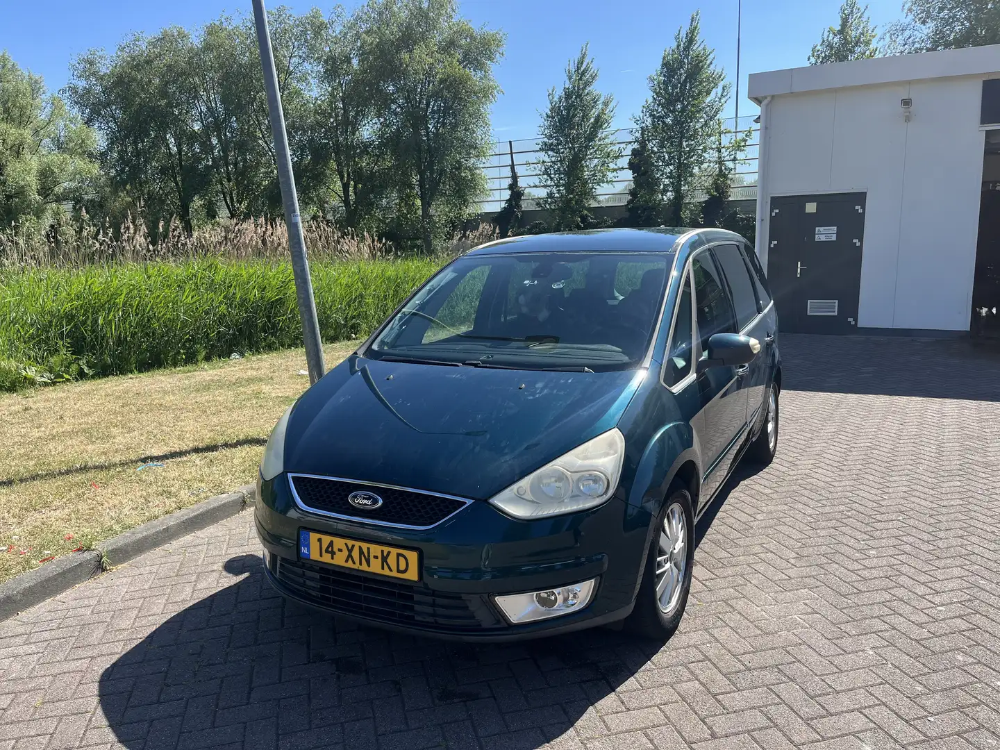 Ford Galaxy 2.0-16V Ghia Vert - 1