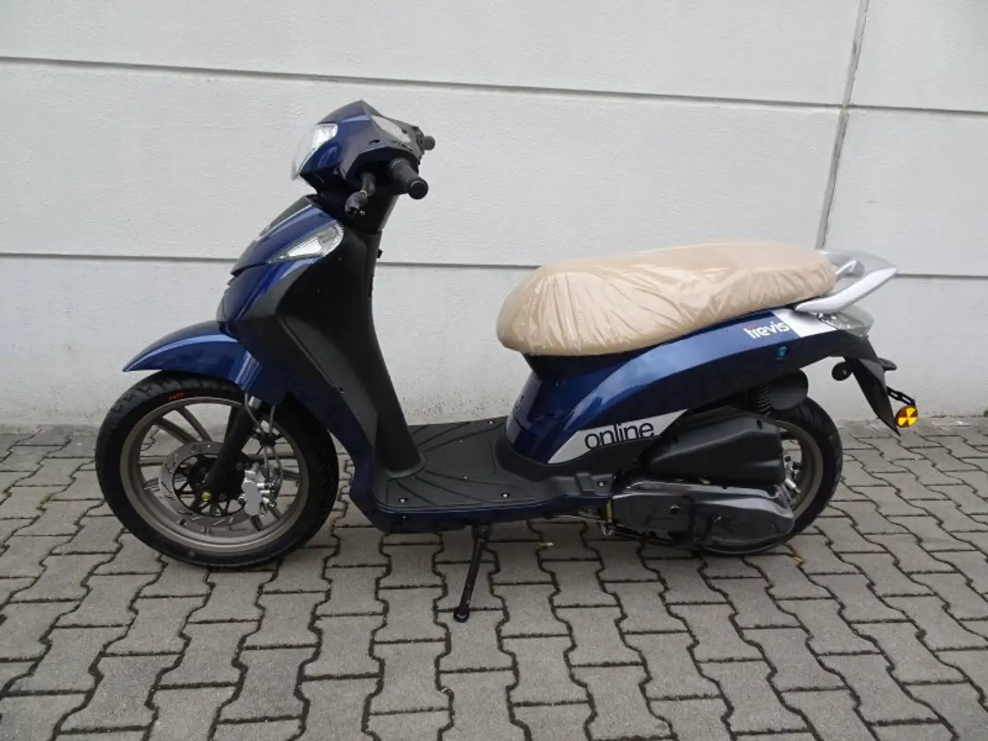 Online Trevis 125 EFi CBS EURO5 Albastru - 2
