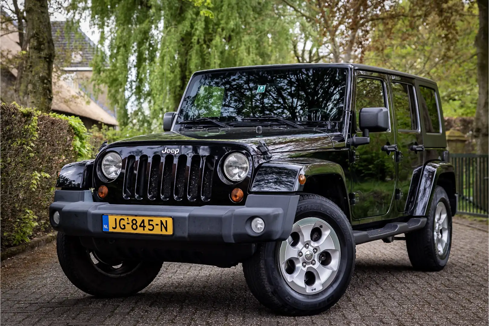 Jeep Wrangler Unlimited 3.8 Sahara Leder Fekete - 1