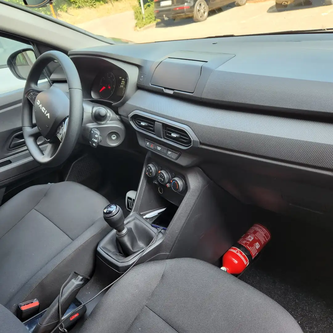 Dacia Sandero 1.0i SCe Essential - 2