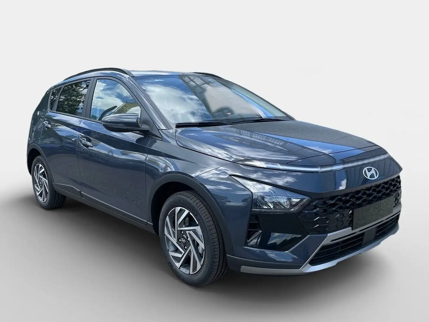 Hyundai BAYON Bayon GO Plus 1.0 T-GDI y6bu1 Grau - 2