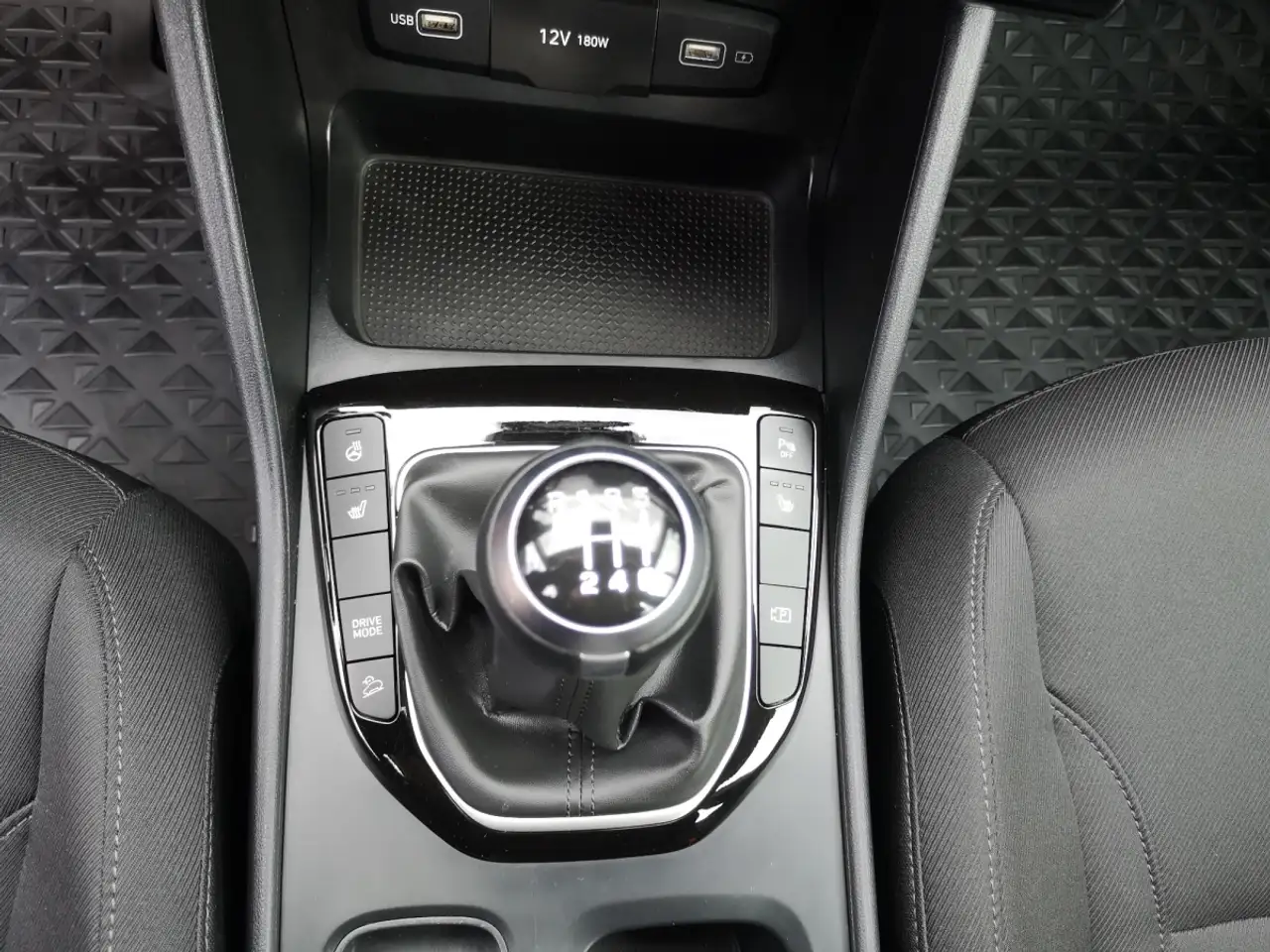 Hyundai TUCSON NX4 Smart Line 1,6 T-GDi 2WD 150PS, миниатюра 16