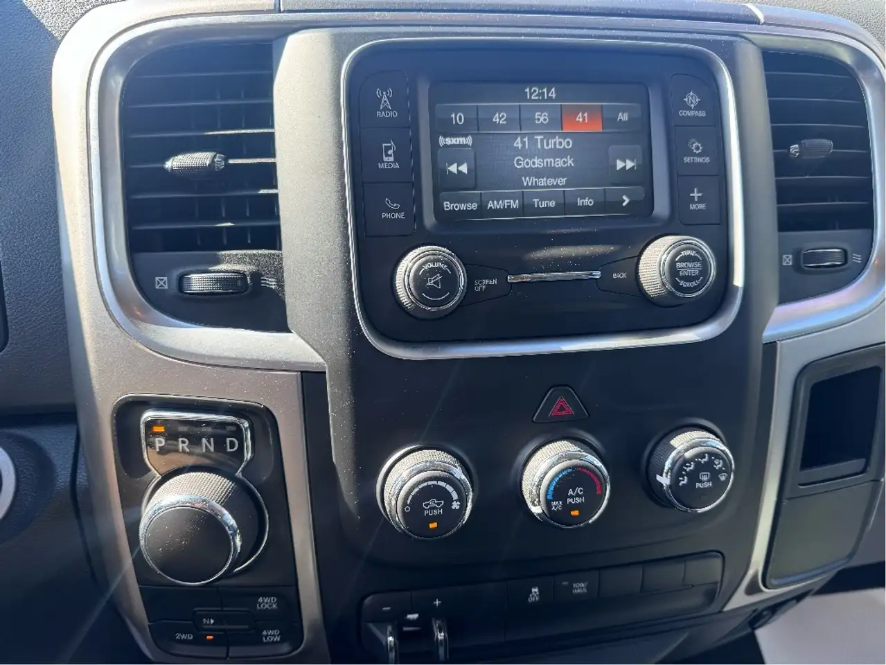 RAM 1500 photo RAM 1500