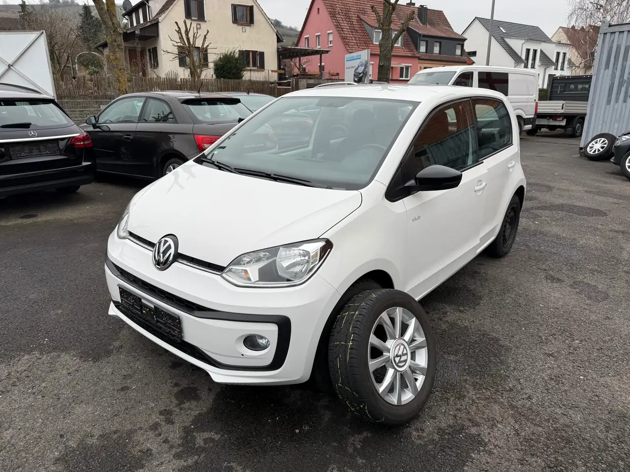 Volkswagen up!