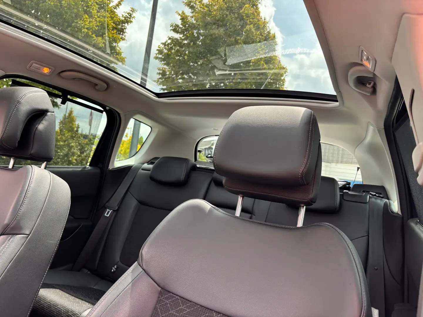 Peugeot 3008 3008 1.6 HDi 115ch FAP BVM6 Style Bleu - 1