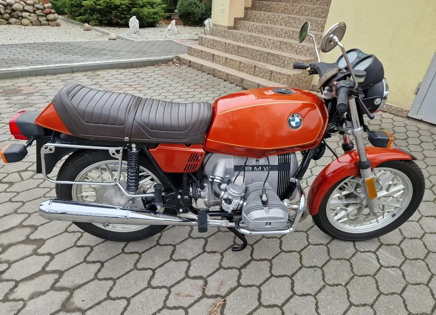 BMW R 45 Red - 1