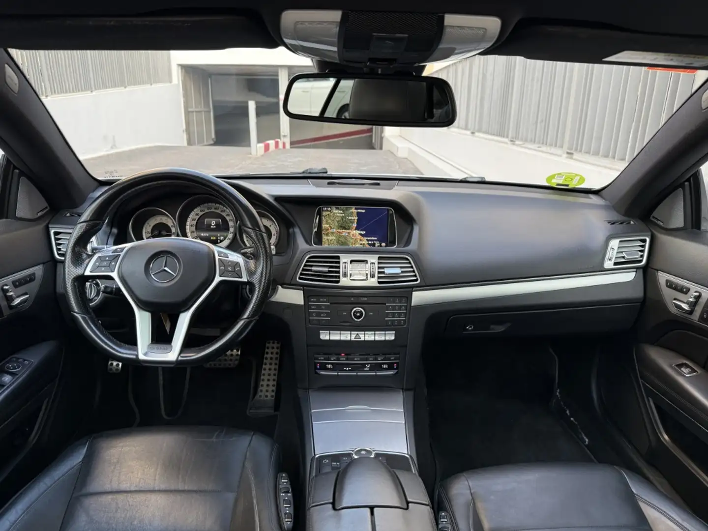 Mercedes-Benz E 220 Coupé 220d 9G-Tronic Zilver - 2