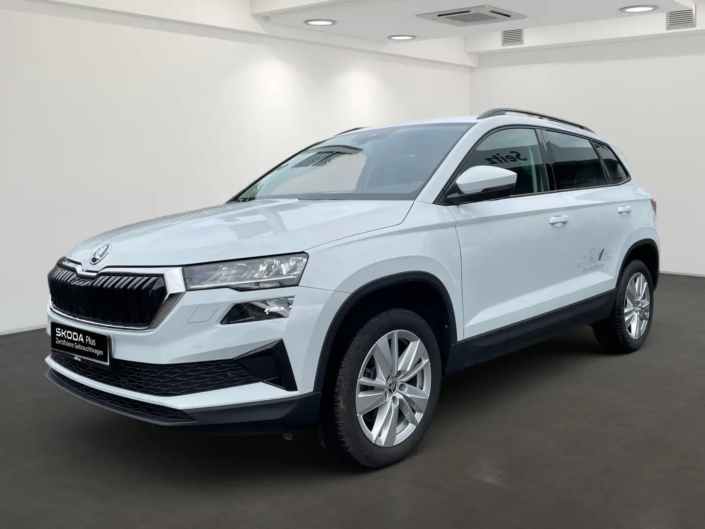 Skoda Karoq 1.5 TSI Selection *LED*KAMERA*NAVI*SITZH* Blanco - 2