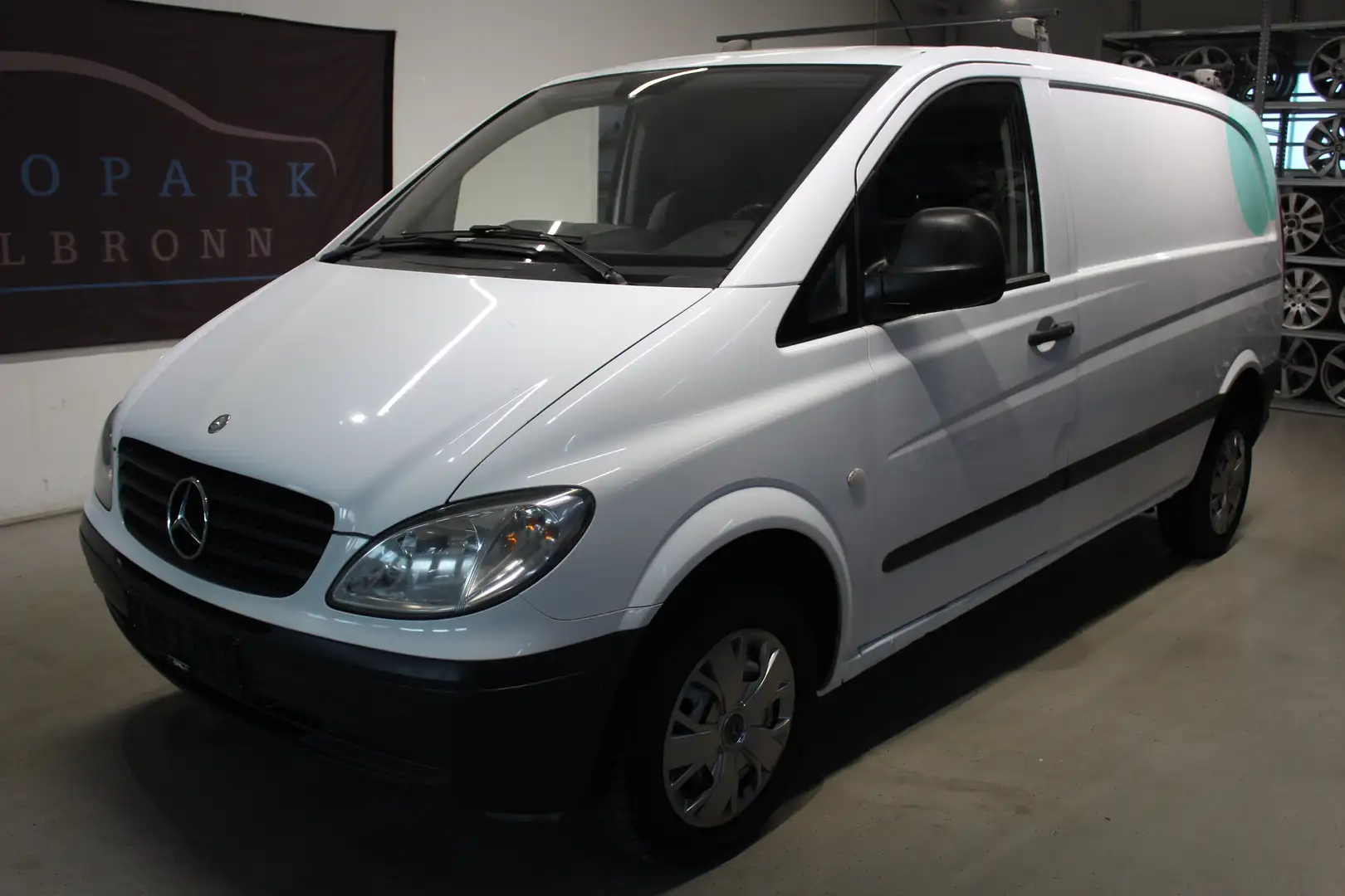 Mercedes-Benz Vito 109 CDI kompakt Worker*ABS*ESP*Anhängerk Blanc - 1