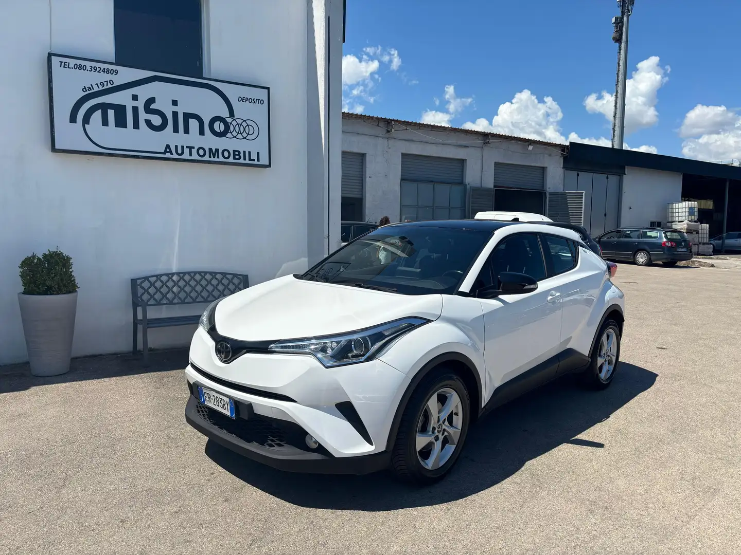 Toyota C-HR C-HR 2018 1.2 Lounge 4wd Bianco - 1