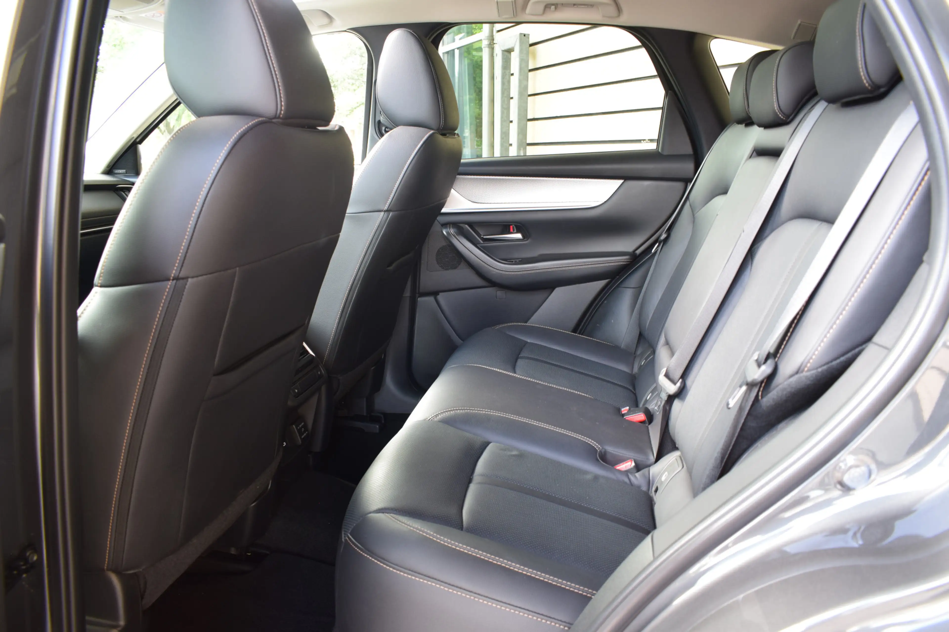 Mazda CX-60 2.5 e-SkyActiv PHEV Exclusive-Line - Alle pakkette — photo 14