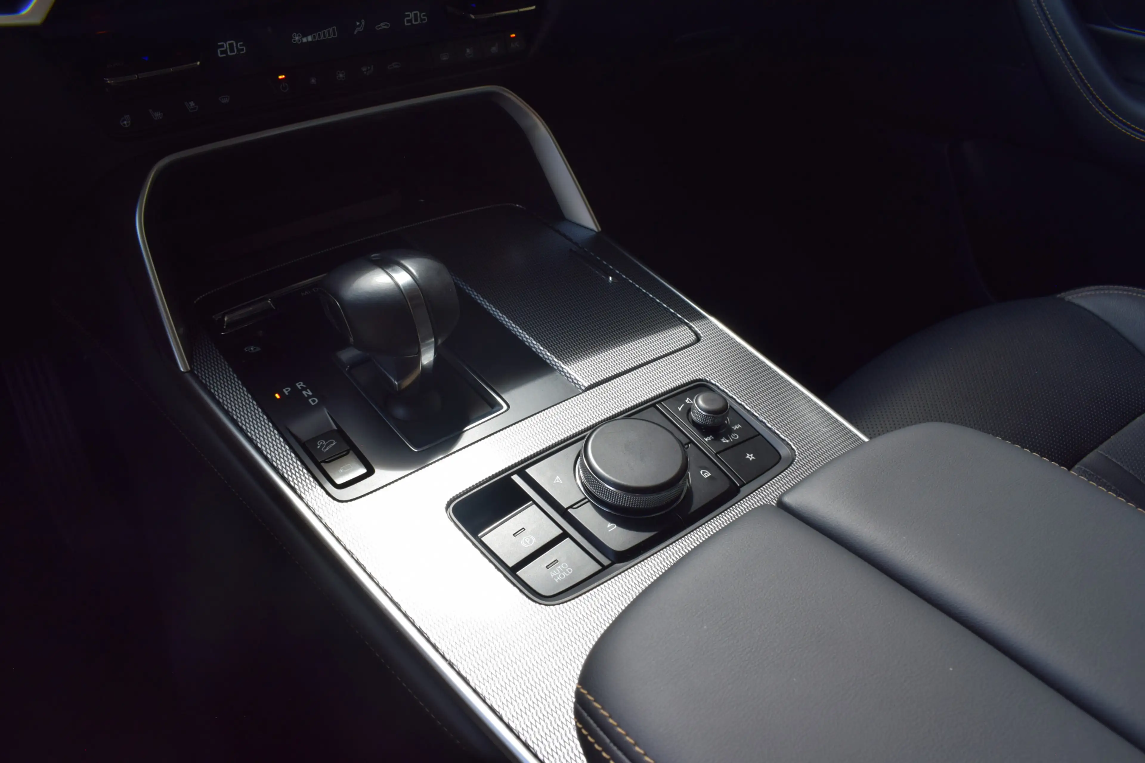 Mazda CX-60 2.5 e-SkyActiv PHEV Exclusive-Line - Alle pakkette — photo 25