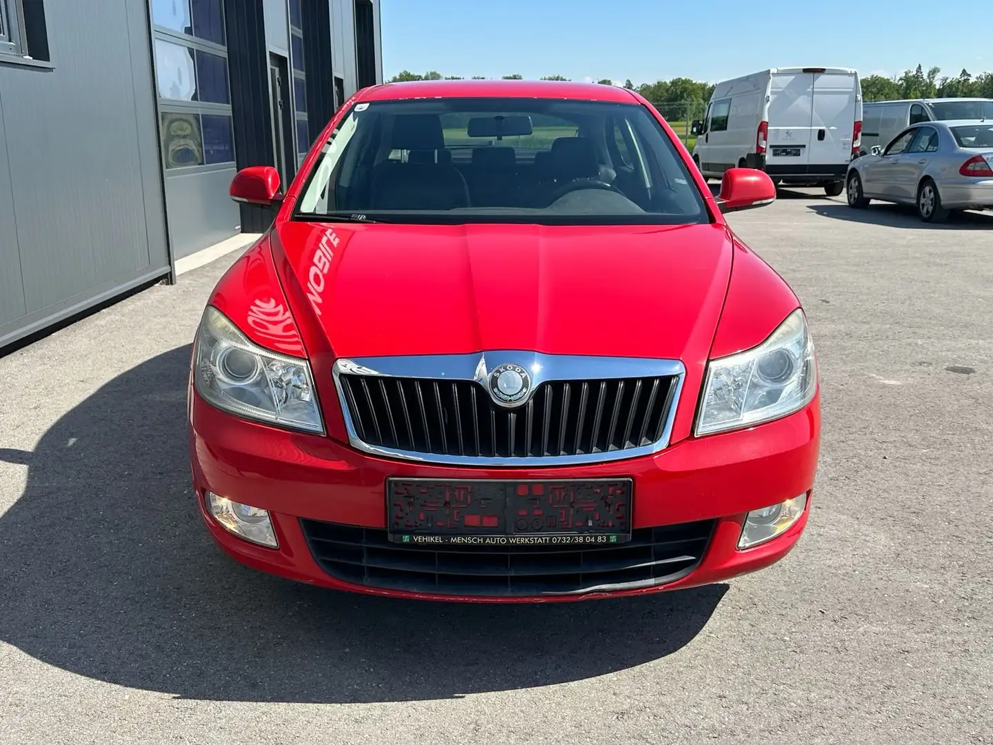Skoda Octavia 1,4 TSI Elegance DSG*LEDER* Rot - 2