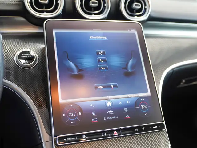 Mercedes-Benz C-Class view 21