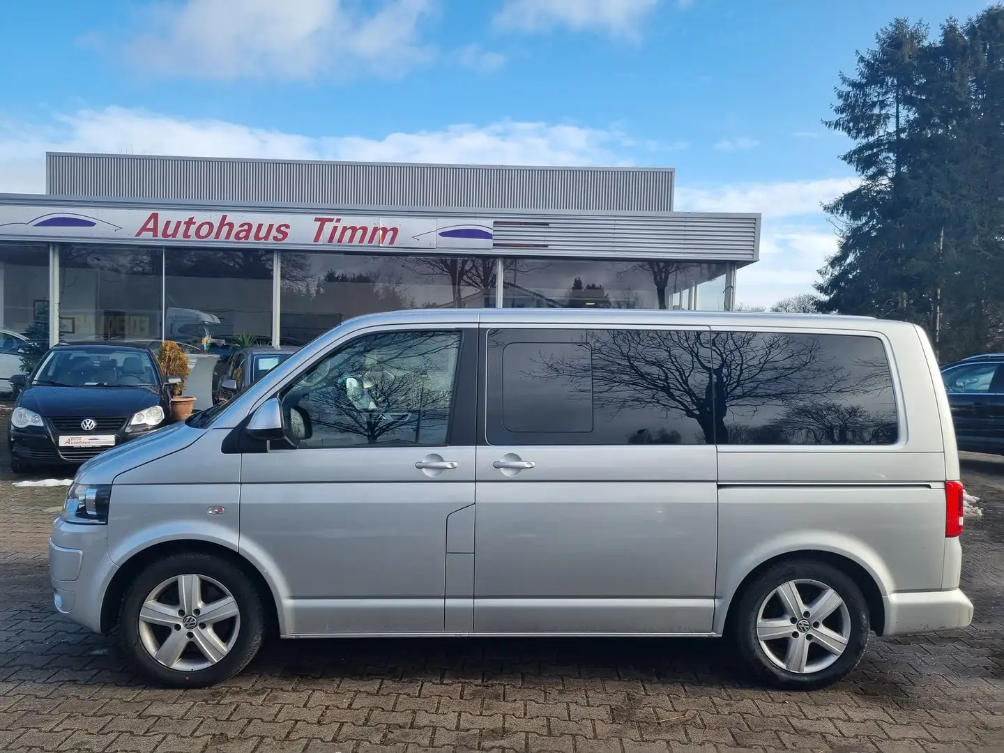 Volkswagen T5 Multivan Transporter T5 TDI (BiTDI) Highline Plateado - 2