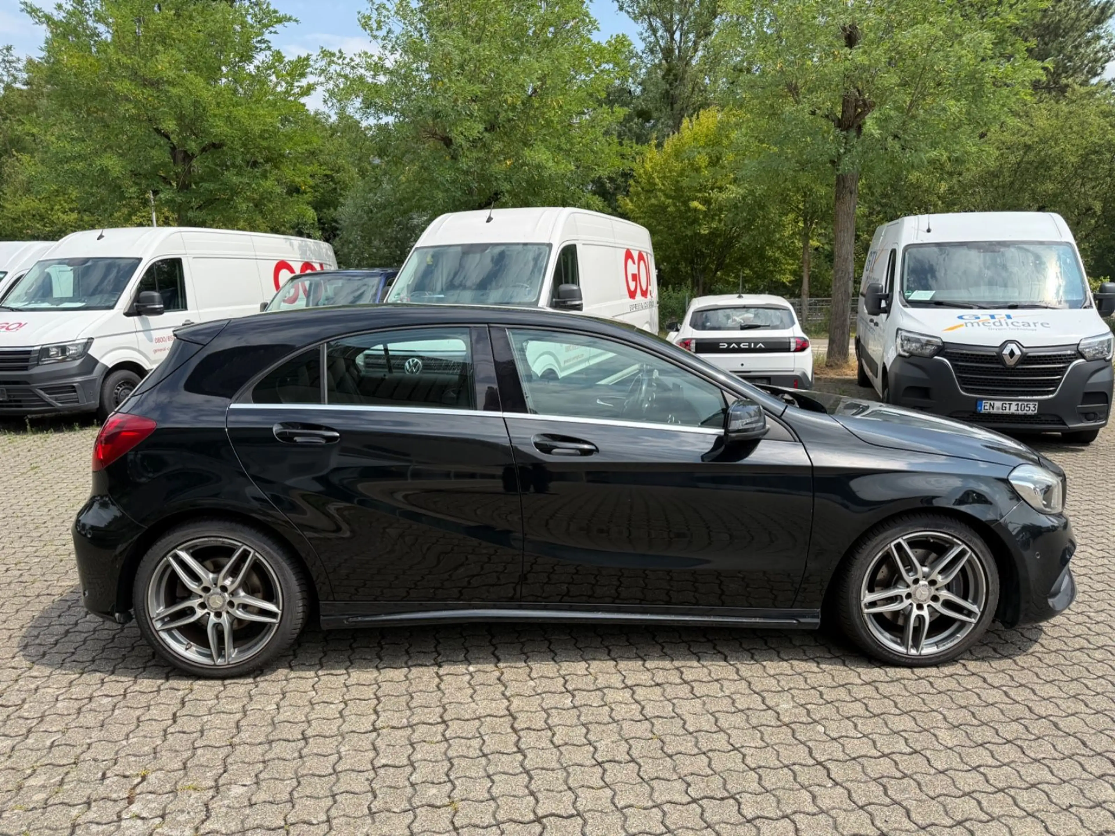 Mercedes-Benz A 220 CDI*AMG*NAVI*LED*EU6* — photo 7