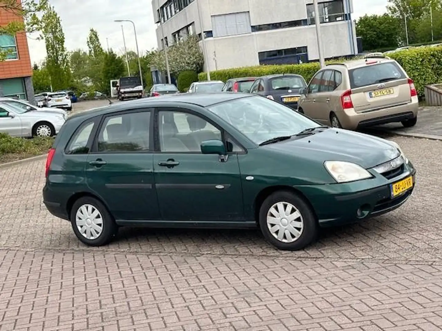 Suzuki Liana 1.6 GX,bj.2002,kleur:groen,5 deurs,trekhaak,airco, Yeşil - 2