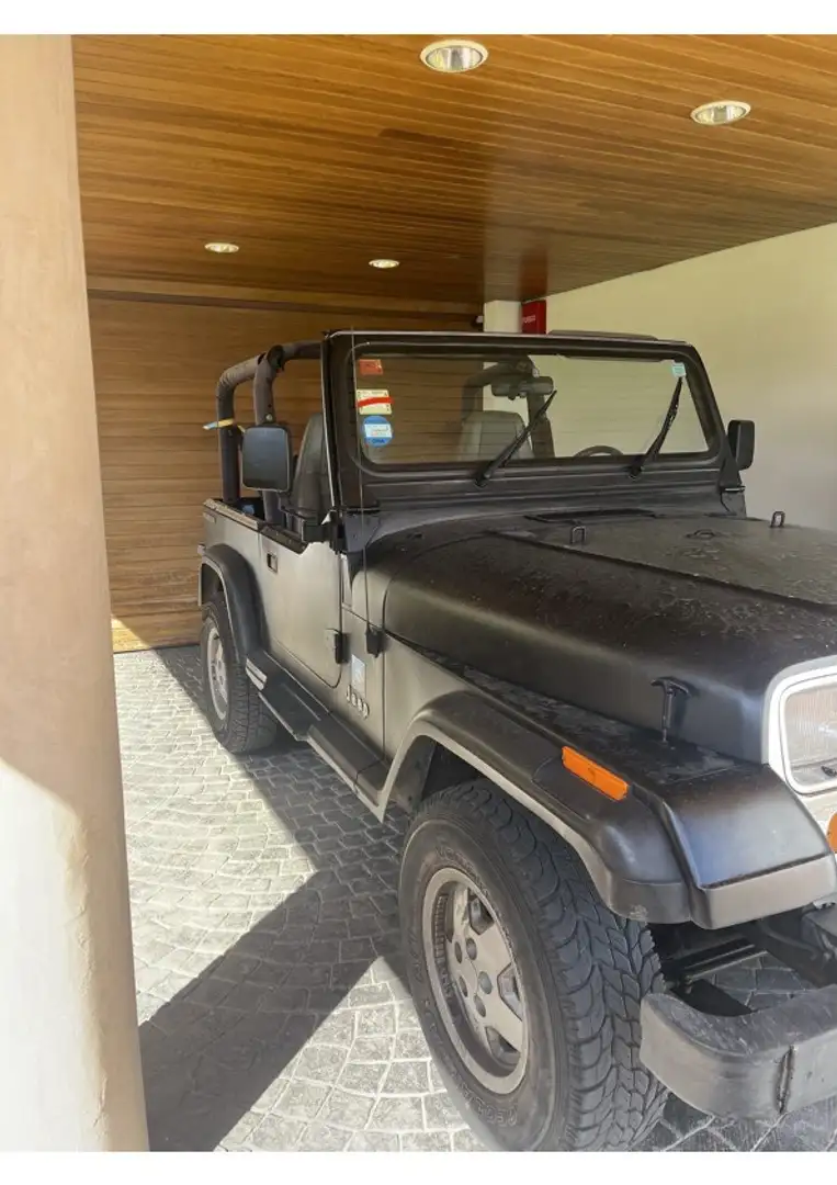 Jeep Wrangler Laredo 4.2 Negro - 2
