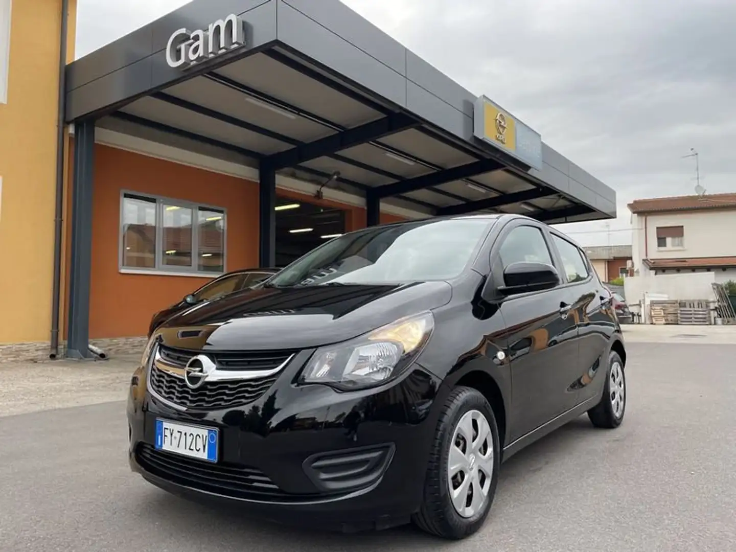 usato Opel Karl Monovolume a Sermide - Mantova - MN per € 10.900,-