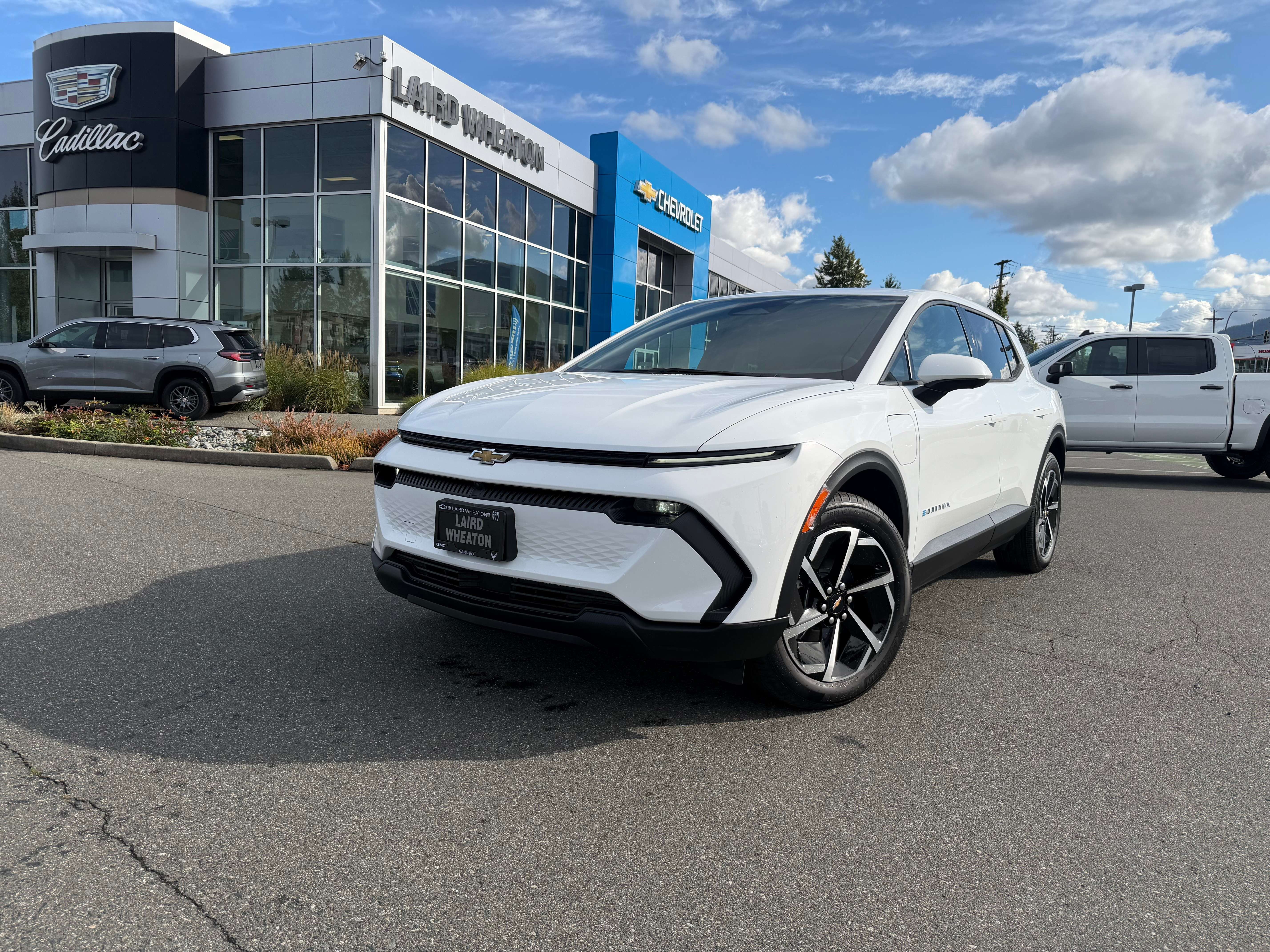 White 2026 Chevrolet Equinox EV SUV / Crossover  Automatic