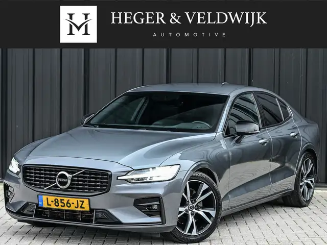 Volvo S60 2.0 B4 R-Design · NL-auto · Adaptive cruise · Stuu
