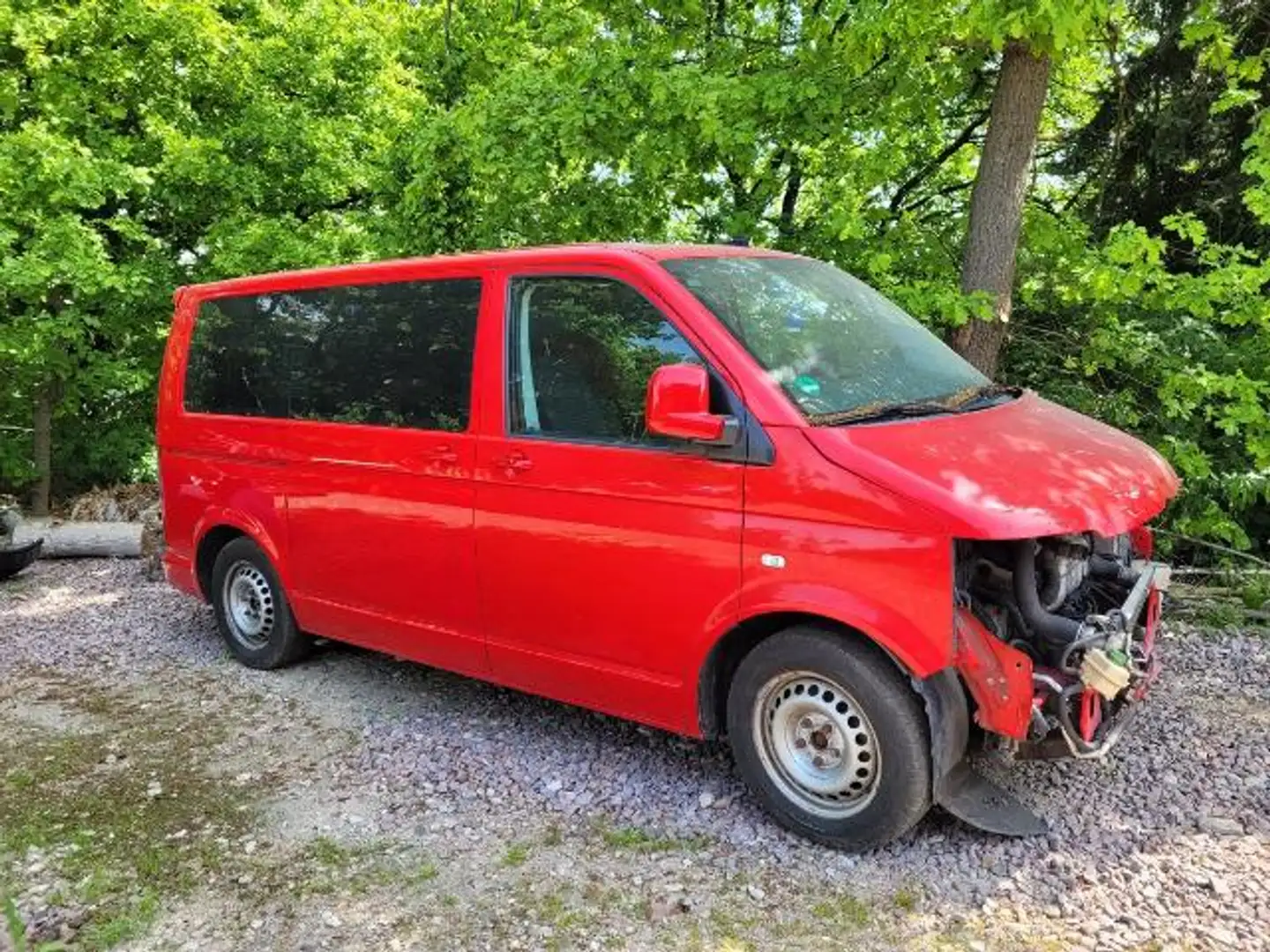 Volkswagen T5 2.5 TDI DPF Bulli 2,8 t Rot - 2