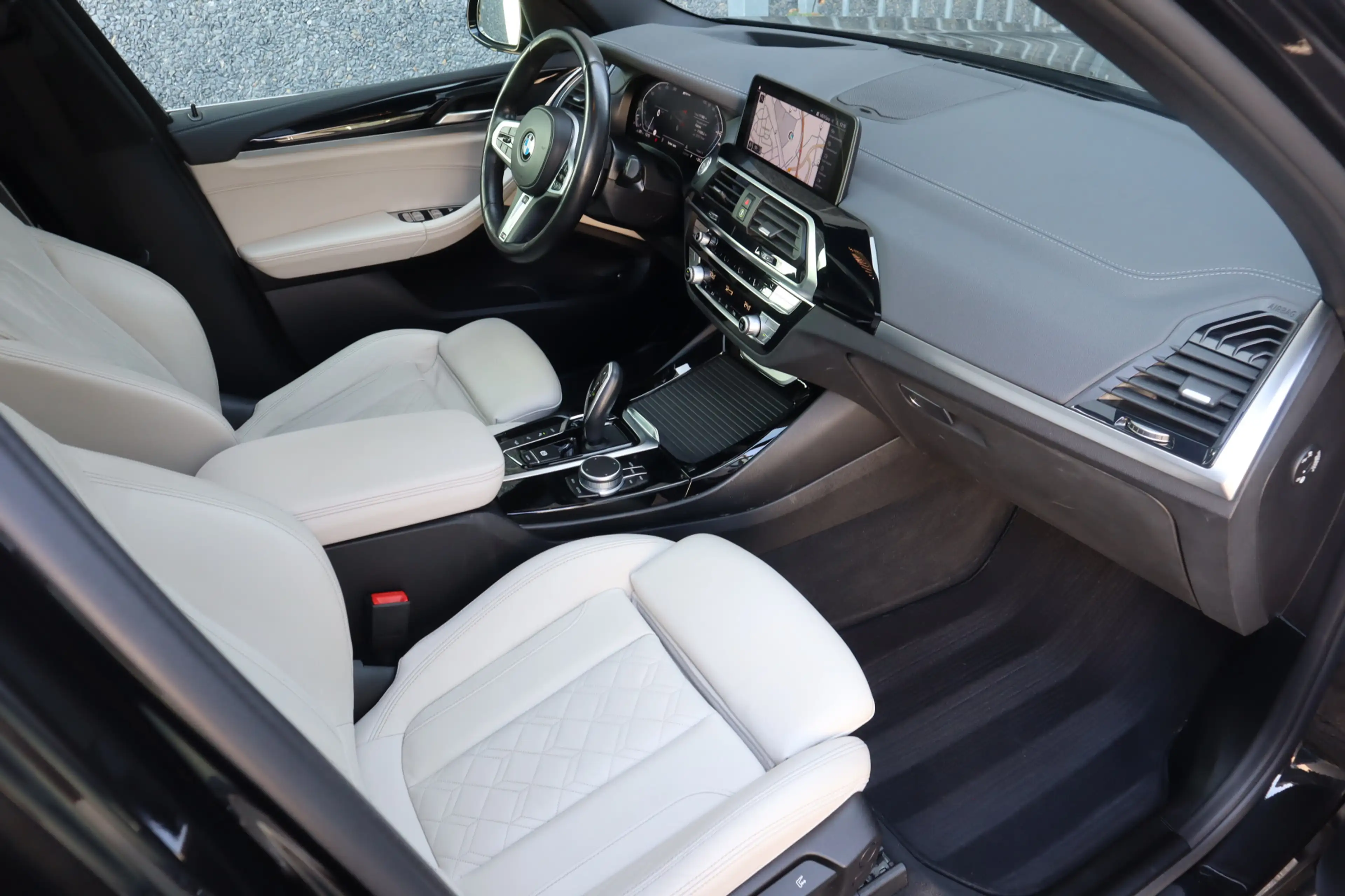 BMW X3 xDrive30e Luxury | Pano | Leer | Stoel + Stuurverw — photo 4