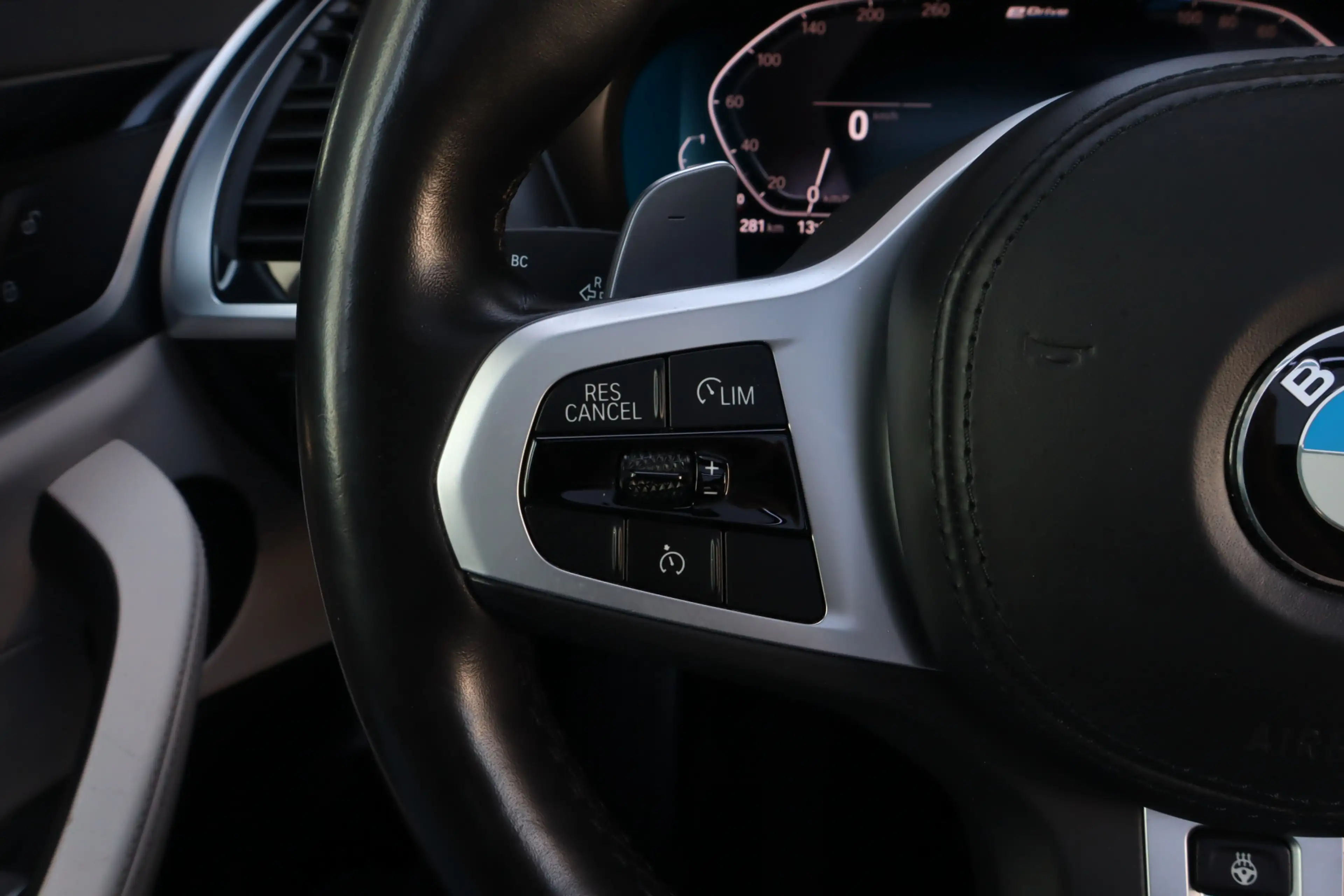 BMW X3 xDrive30e Luxury | Pano | Leer | Stoel + Stuurverw — photo 15