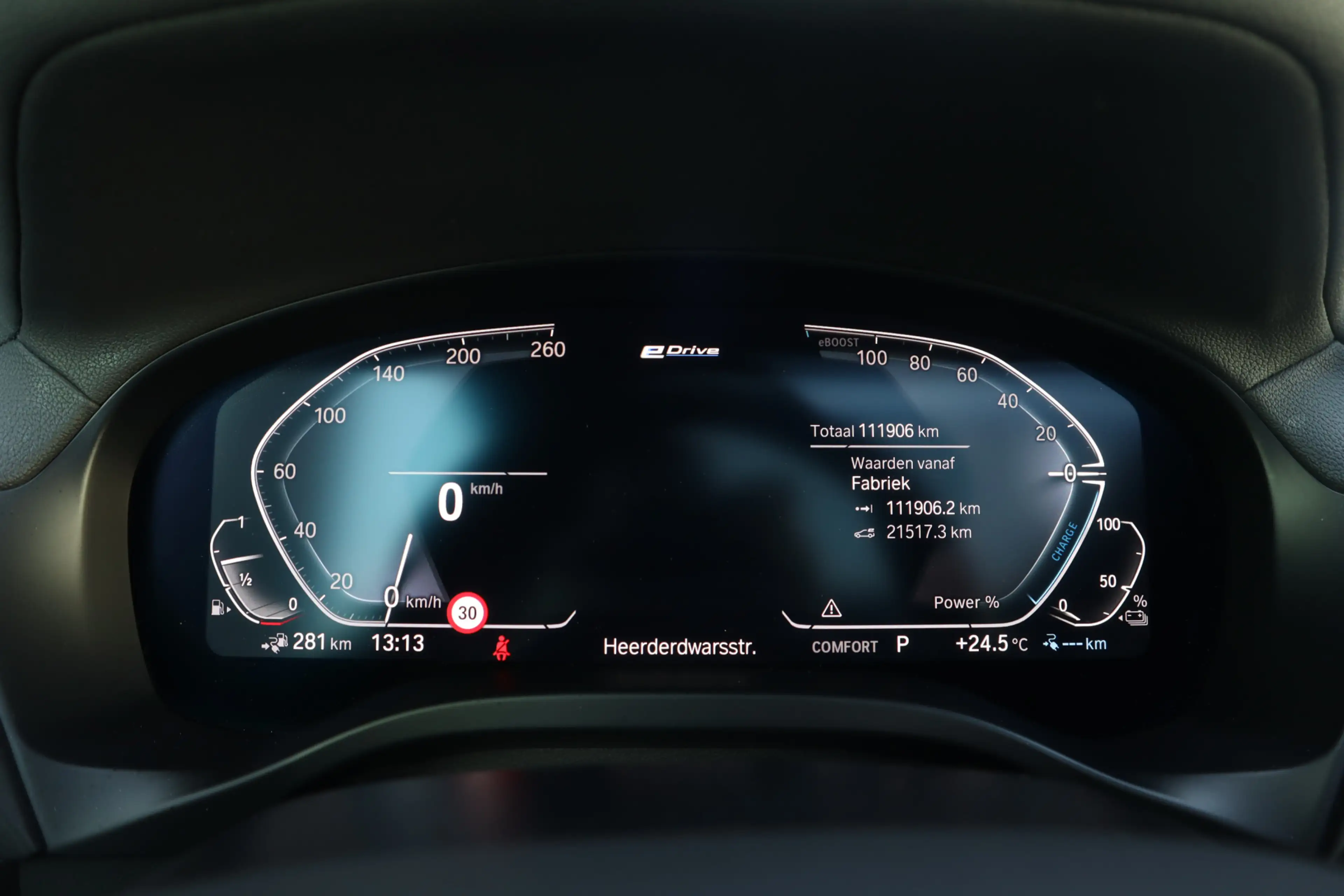 BMW X3 xDrive30e Luxury | Pano | Leer | Stoel + Stuurverw — photo 9