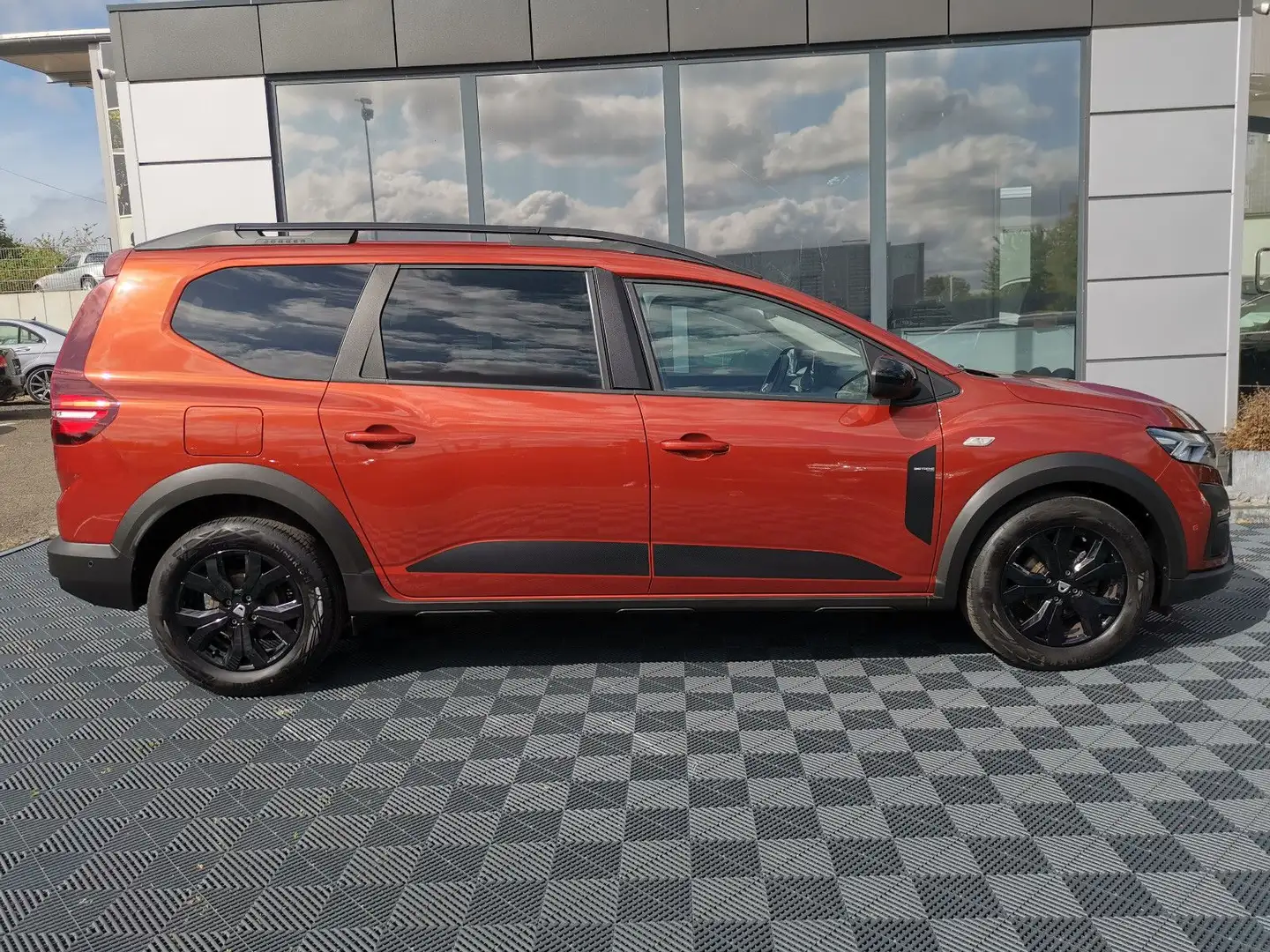 Dacia Jogger Extreme+ Braun - 2