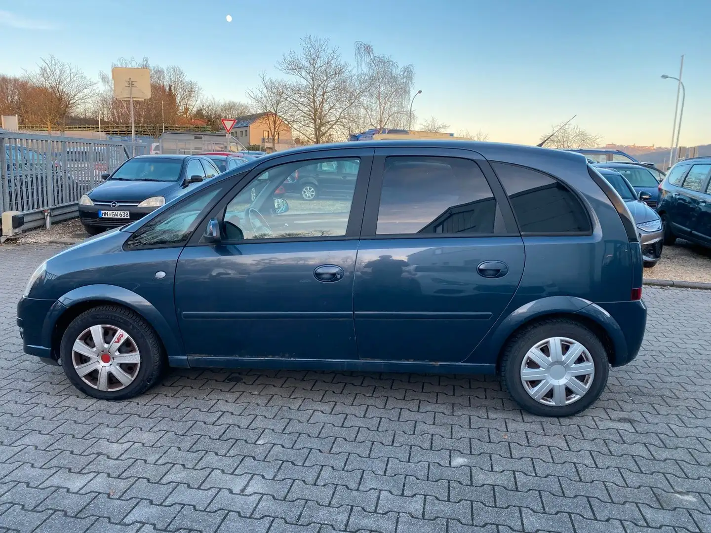 Opel Meriva Edition Grau - 2