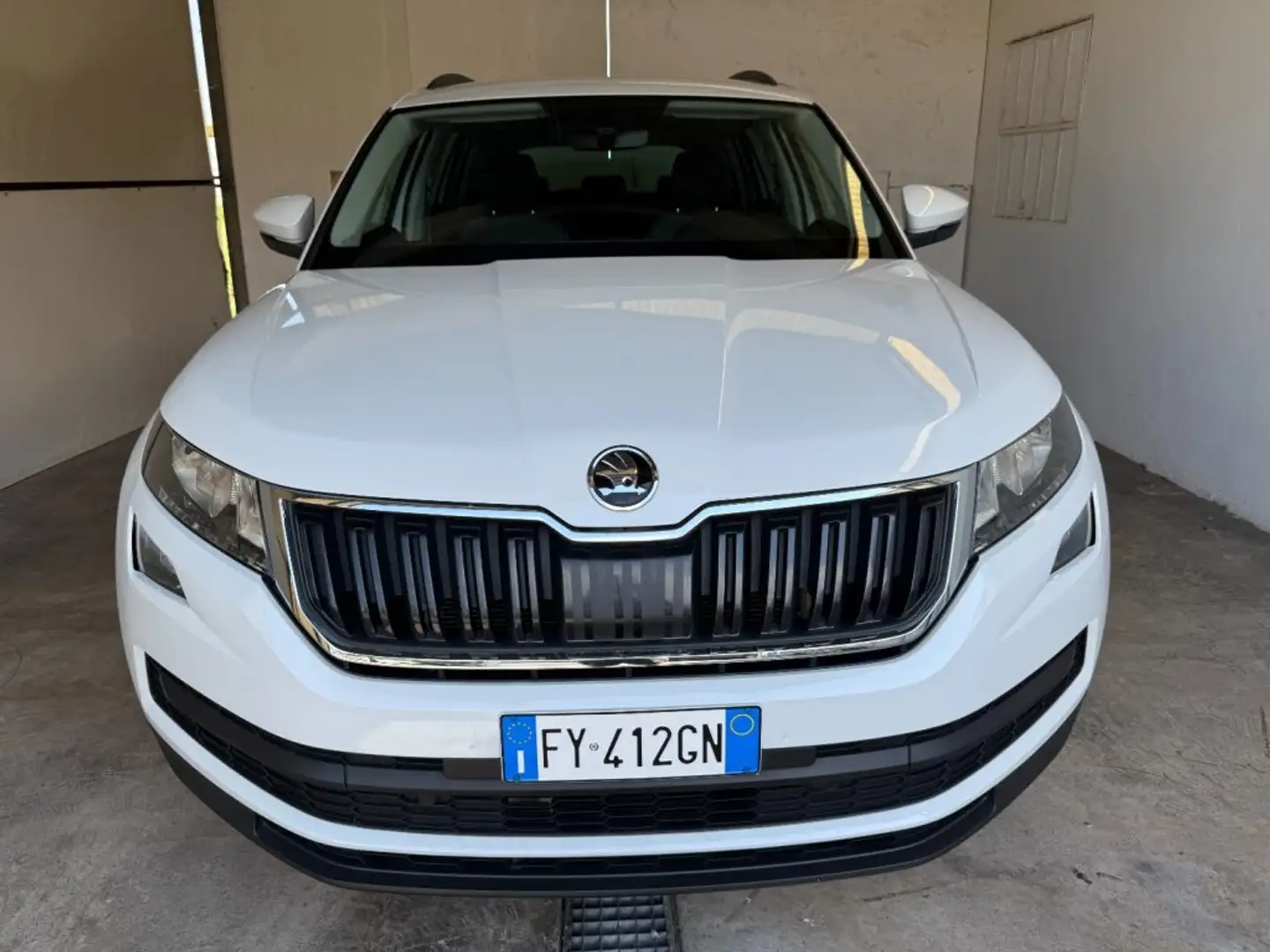 Skoda Kodiaq 2.0 TDI SCR DSG Style Weiß - 2