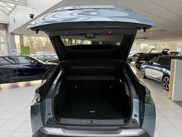 Bild 11 Peugeot 3008 Hybrid 145 e-DSC6 GT