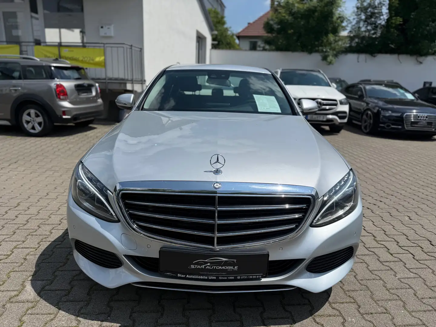 Mercedes-Benz C 220 d Exclusive*Kamera*LED*8-Fach*AHK*Ambiente-Beleuch Gris - 2