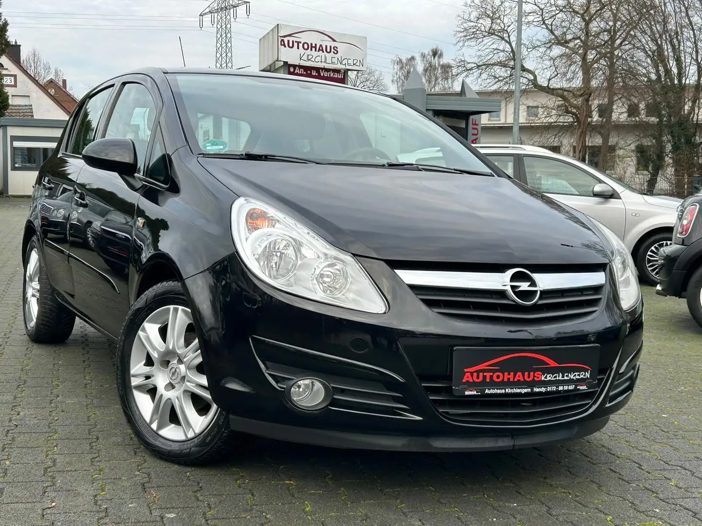 Opel Corsa CATCH ME 1,2 Klima 5Türer Scheckh HU/AU:NEU TOP Negro - 1