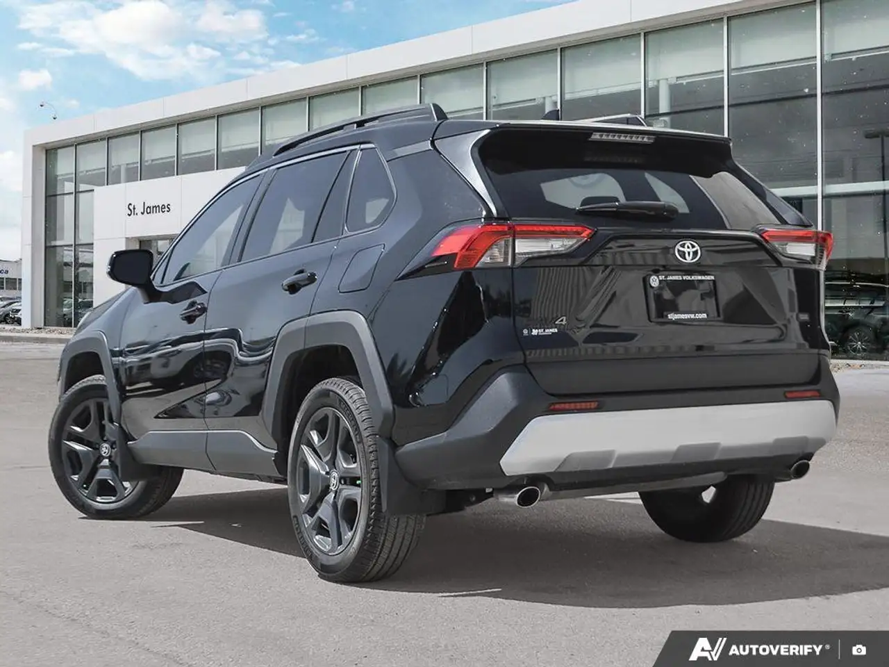 Toyota RAV 4 снимка Toyota RAV 4