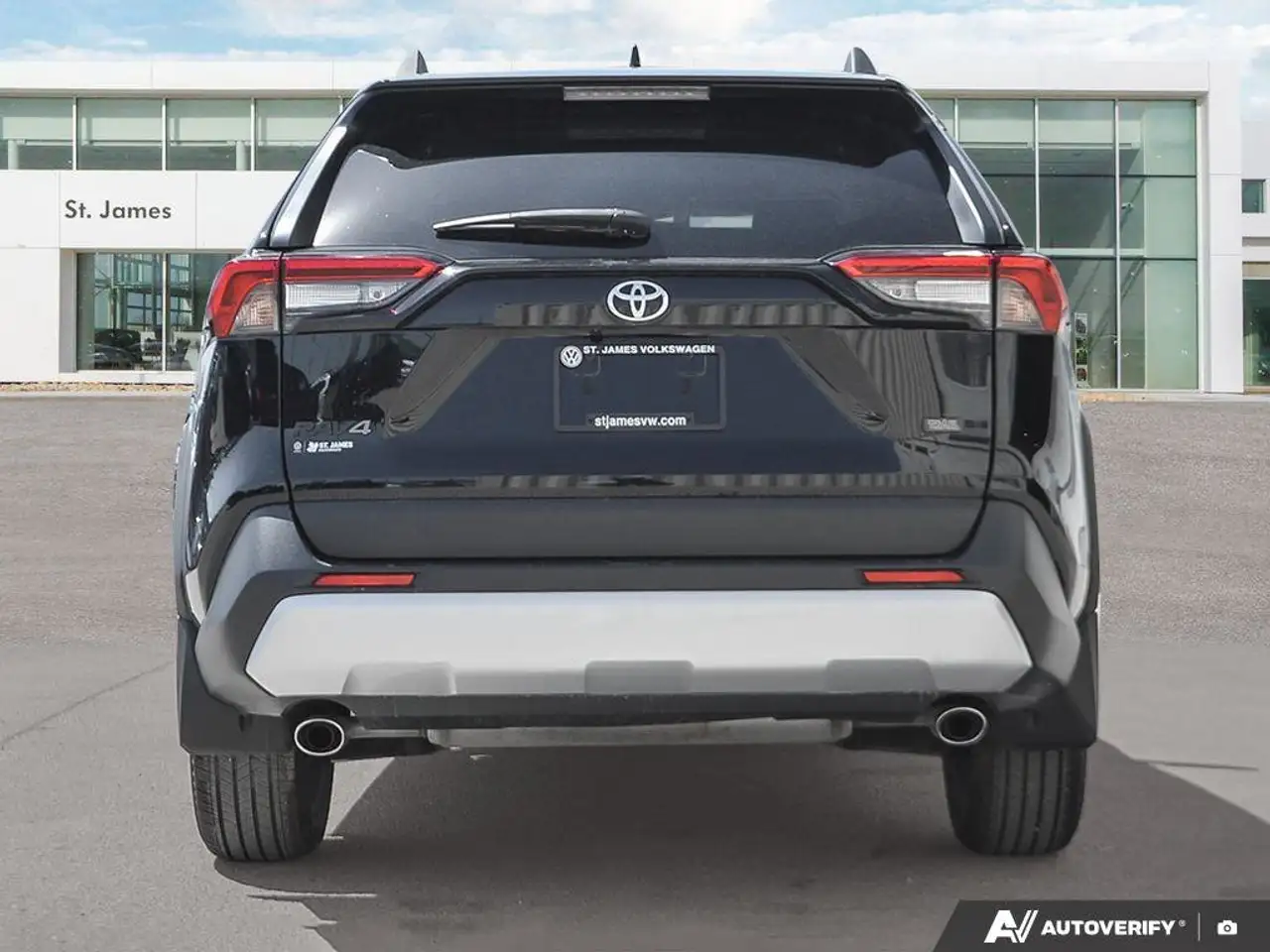 Toyota RAV 4 снимка Toyota RAV 4