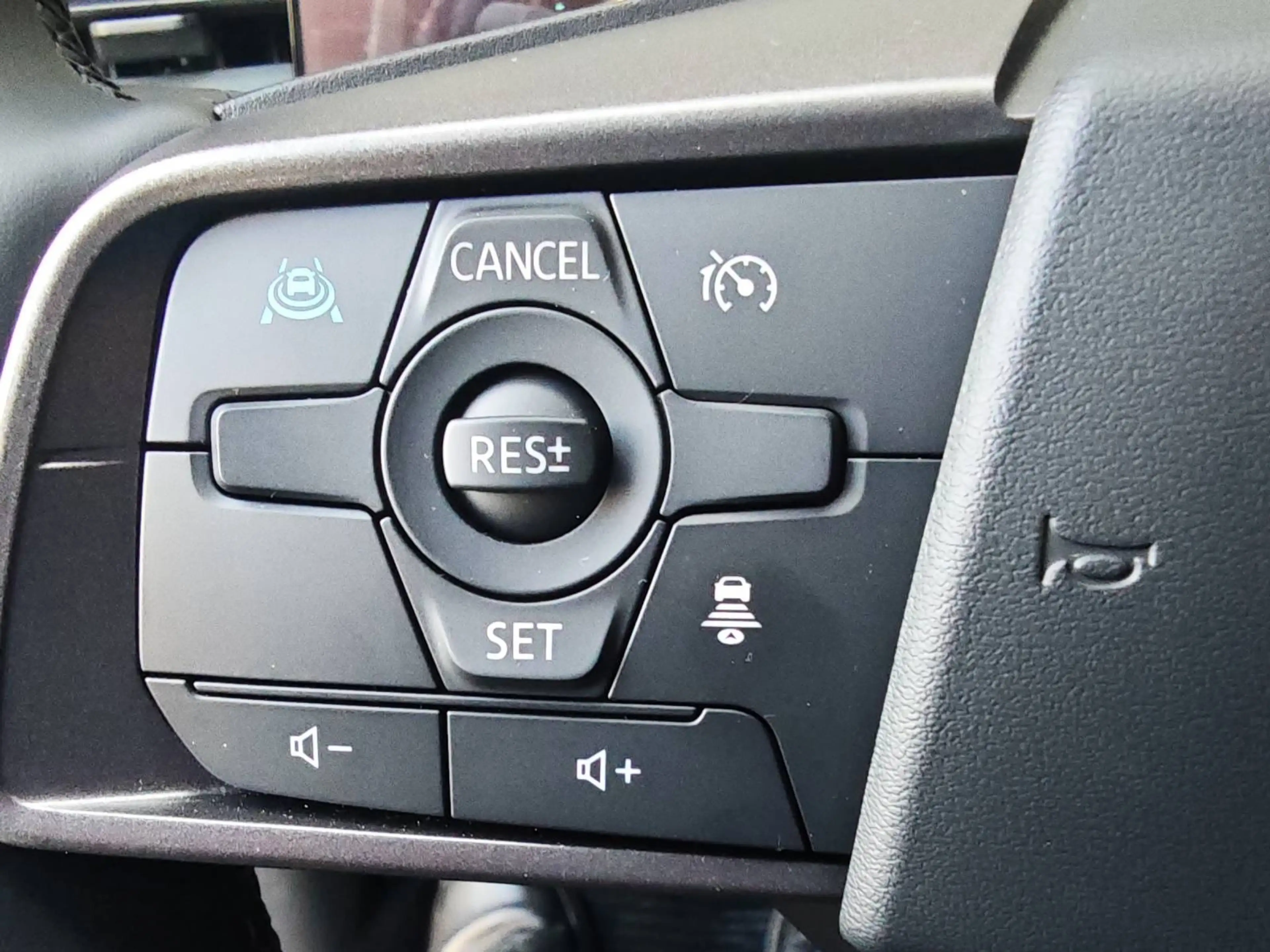 Nissan Leaf 52KWh ENGAGE PLUS — photo 13